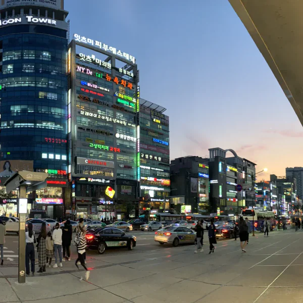 로열 유진아지트 홈타이 대표 안내 이미지
